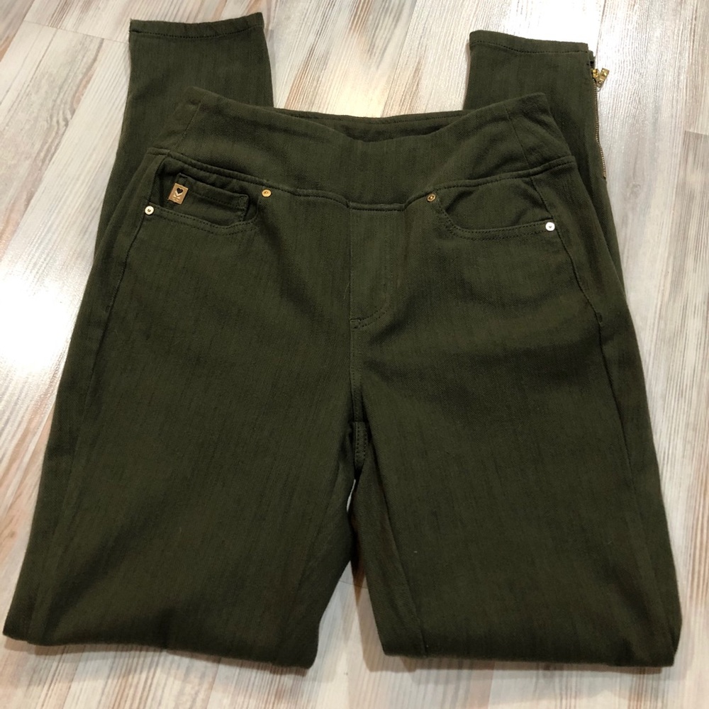 NWOT Belle by Kim Gravel Jegging